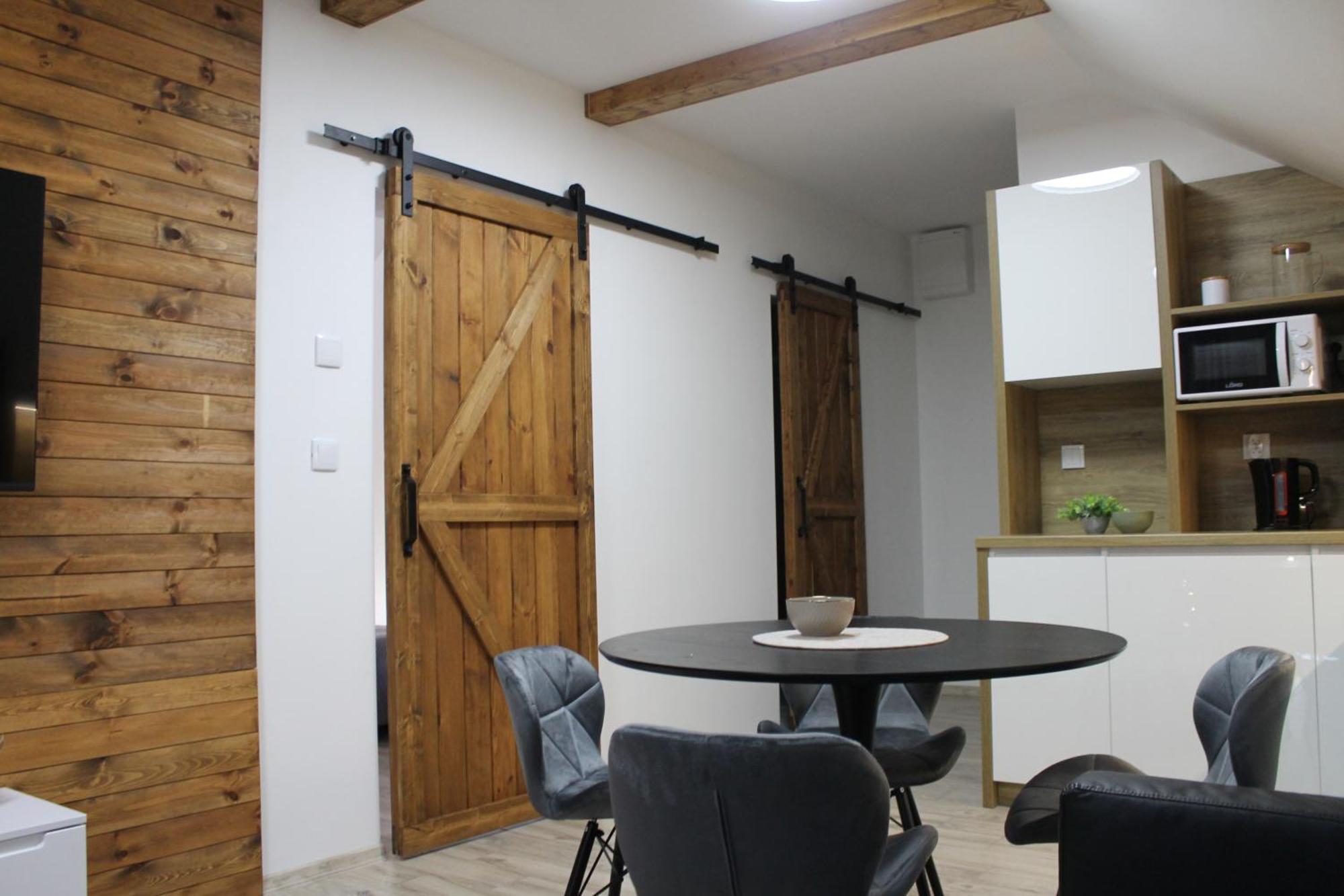 Hellene Snow Stary Smokovec Apartment วิสโซเค ดาตรี ภายนอก รูปภาพ