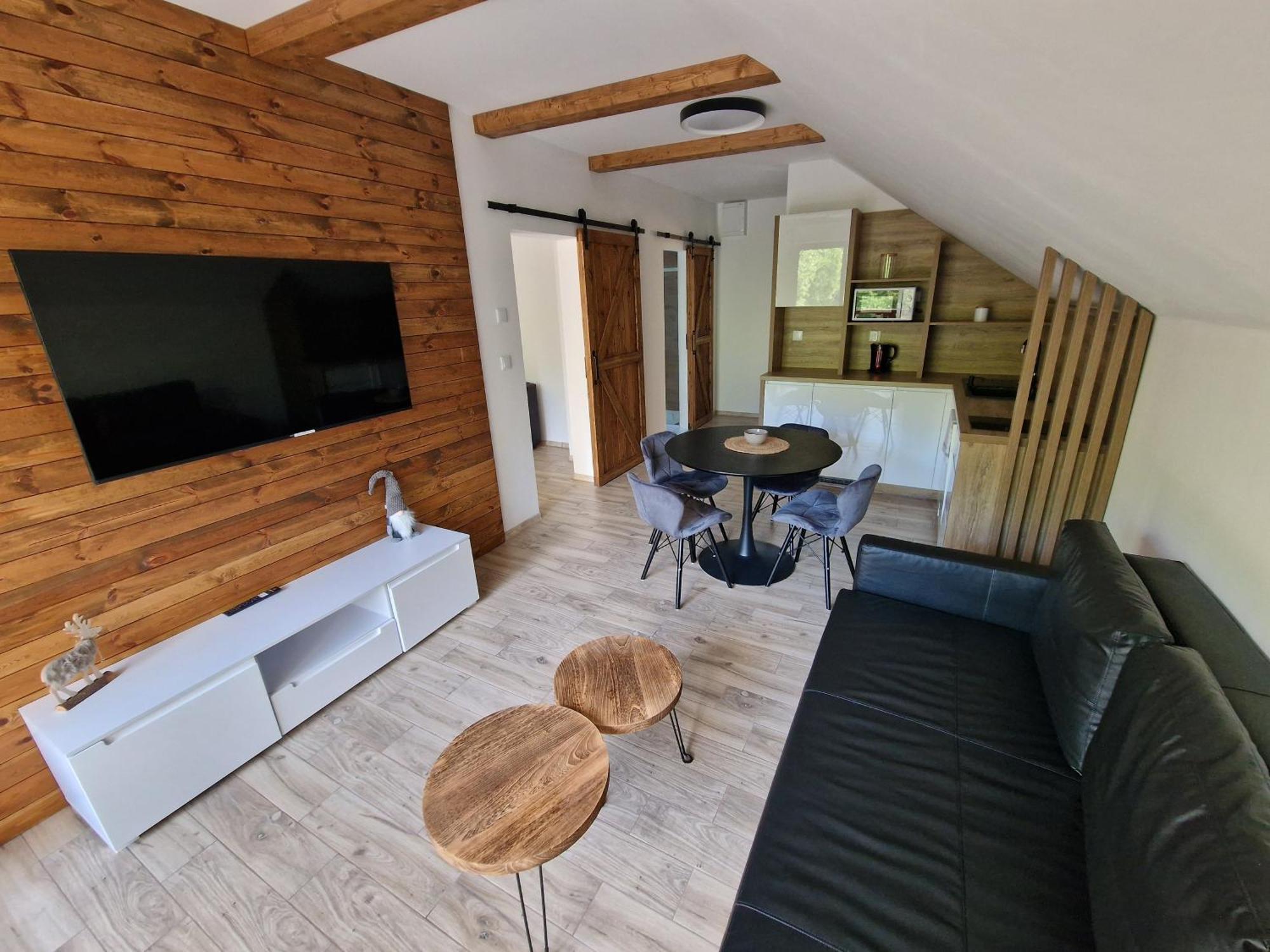 Hellene Snow Stary Smokovec Apartment วิสโซเค ดาตรี ภายนอก รูปภาพ