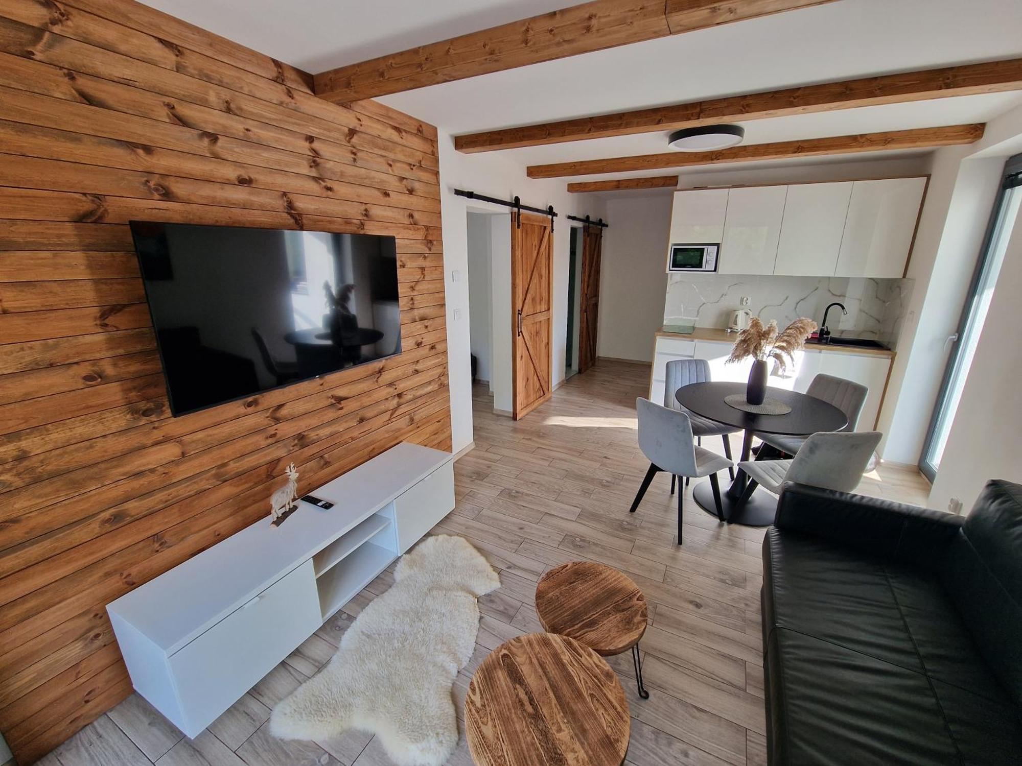 Hellene Snow Stary Smokovec Apartment วิสโซเค ดาตรี ภายนอก รูปภาพ