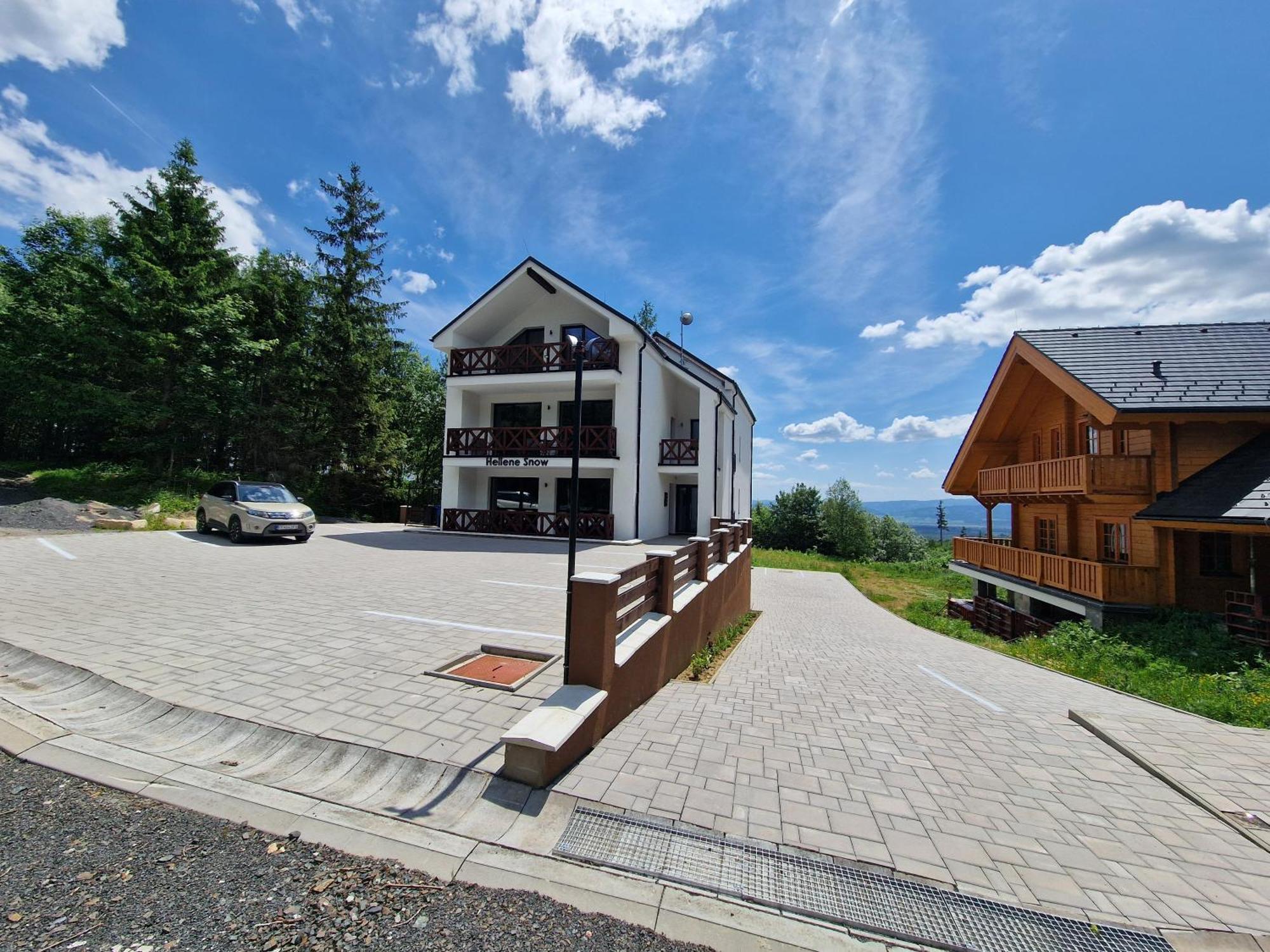 Hellene Snow Stary Smokovec Apartment วิสโซเค ดาตรี ภายนอก รูปภาพ